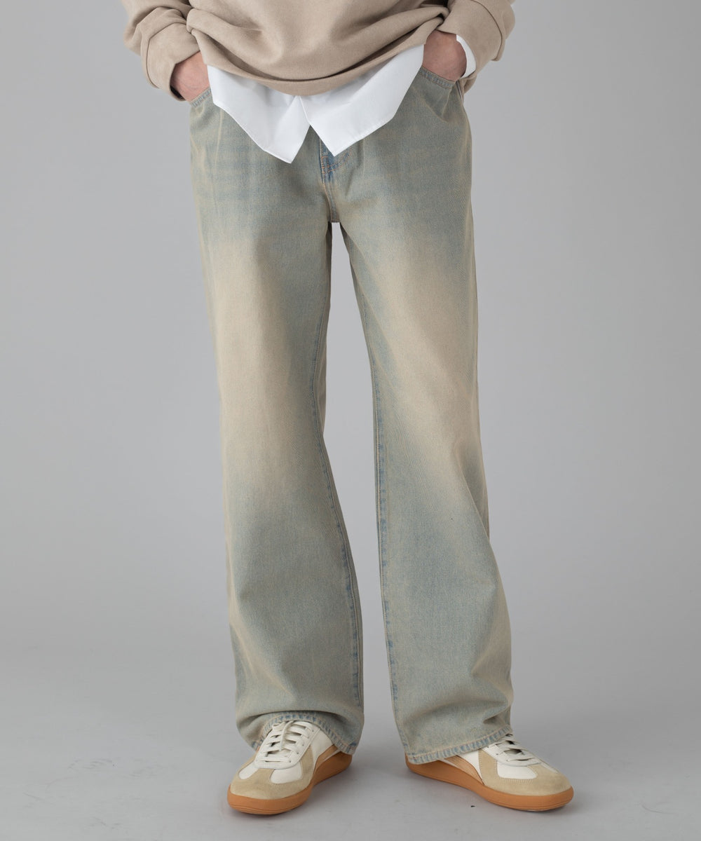 デニム淡加工 モデル：178cm L着用