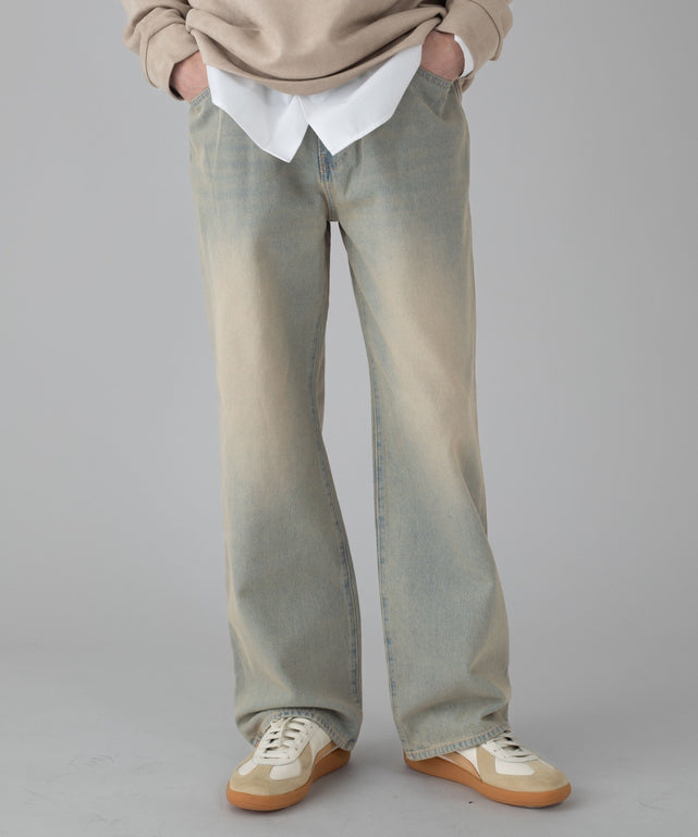 デニム淡加工 モデル：178cm L着用