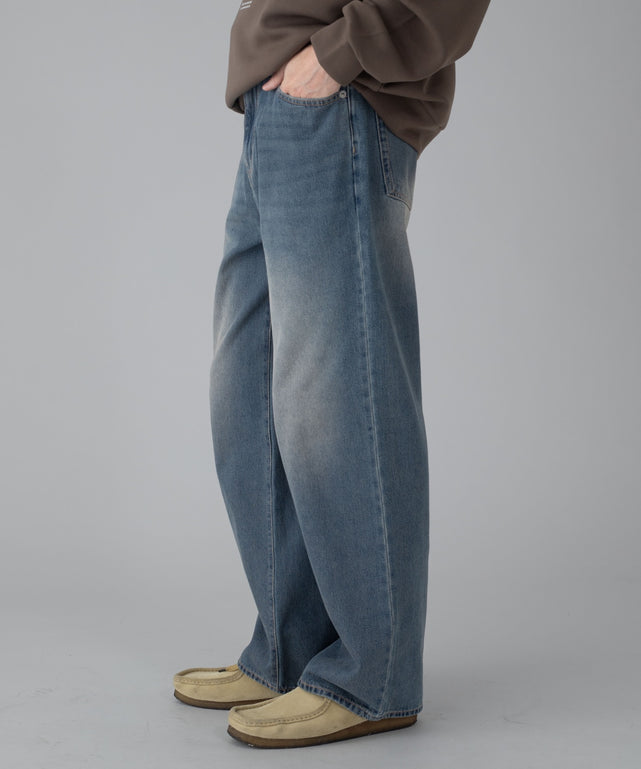 デニム中濃加工 モデル：178cm L着用