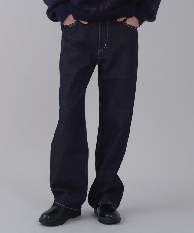 デニムインディゴ モデル：178cm L着用