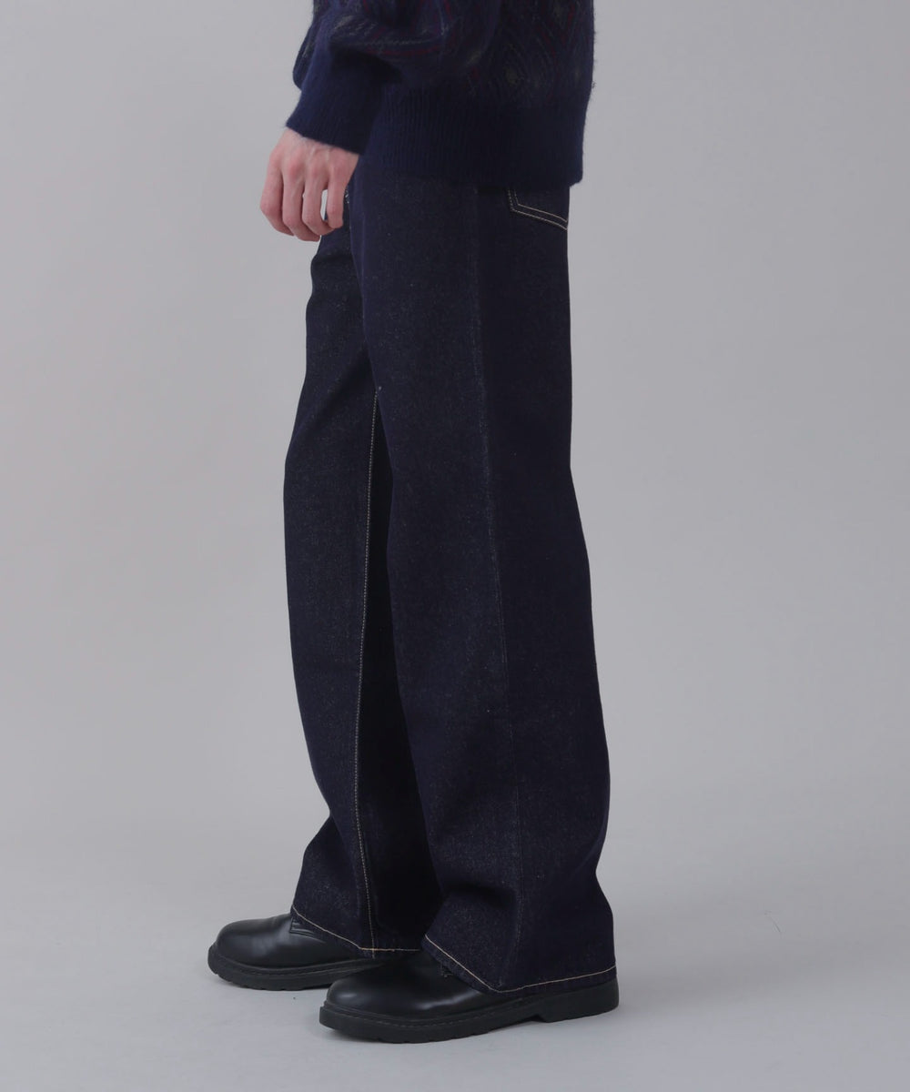 デニムインディゴ モデル：178cm L着用