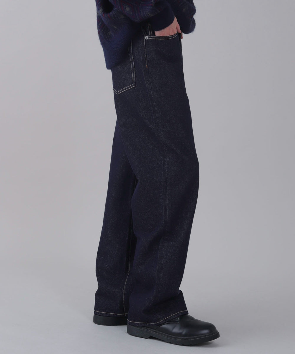 デニムインディゴ モデル：178cm L着用