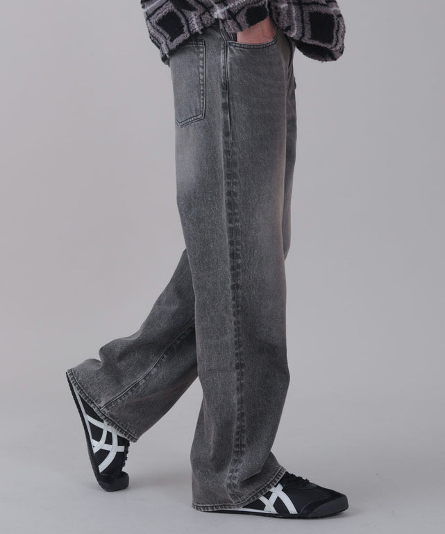 デニムブラックソノタ モデル：178cm L着用