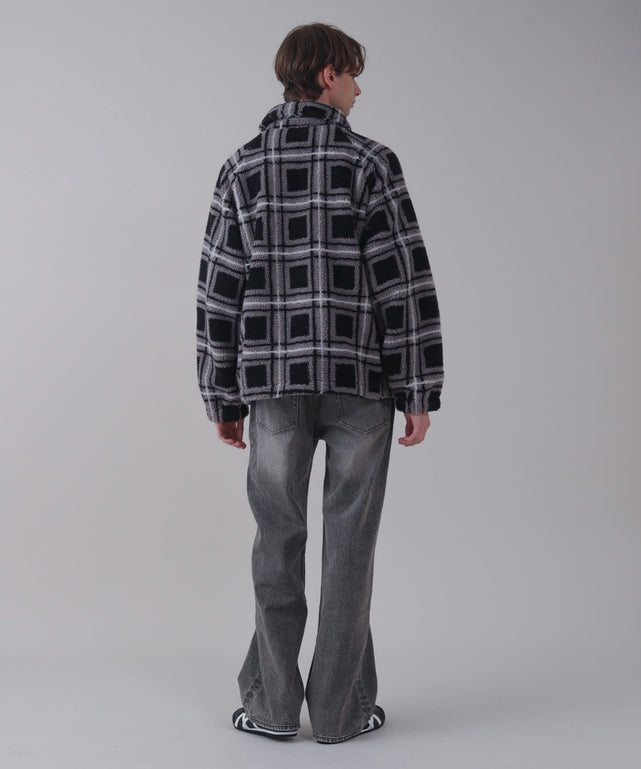 デニムブラックソノタ モデル：178cm L着用