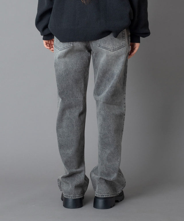 デニムブラックソノタ モデル：162cm M着用