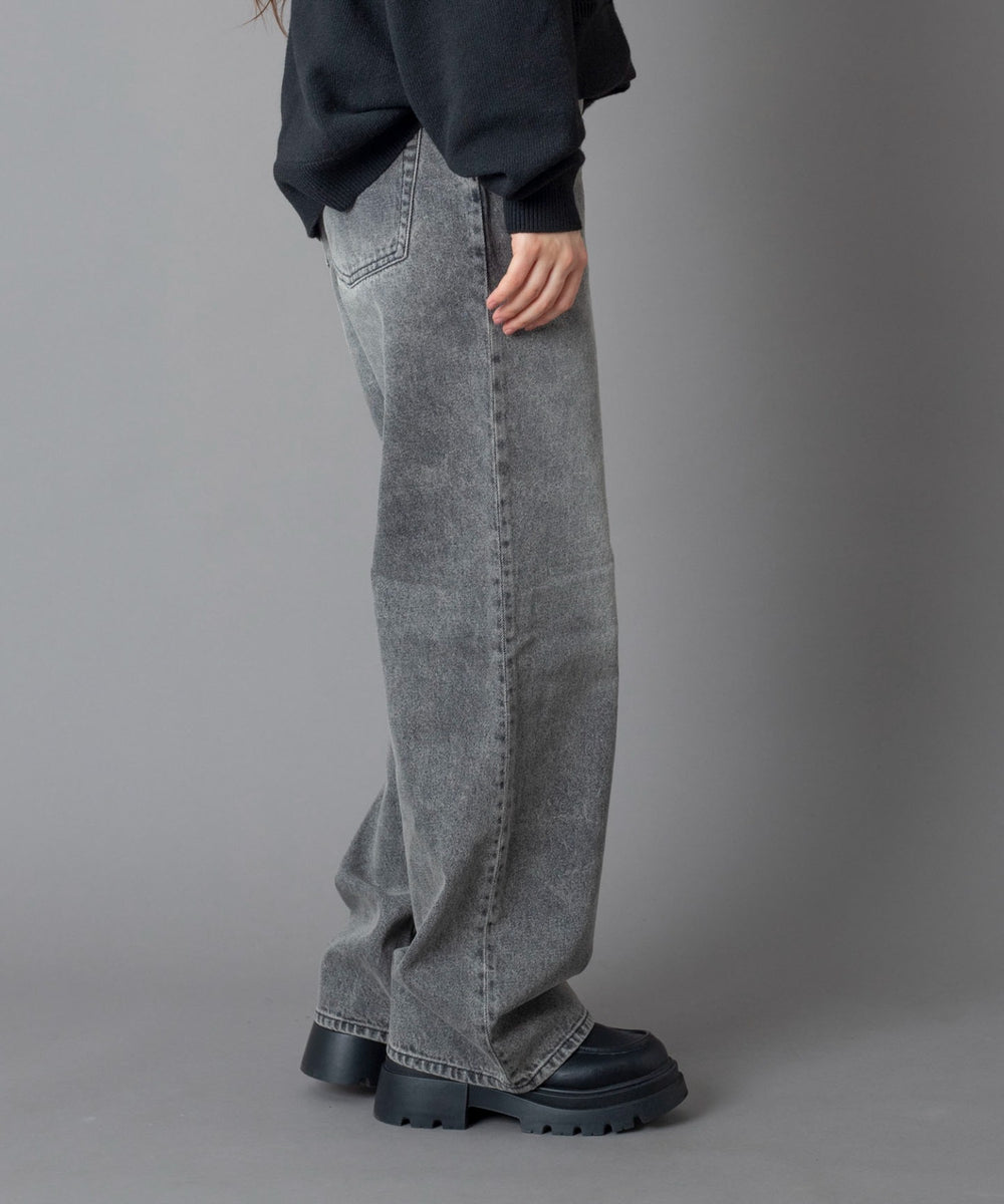 デニムブラックソノタ モデル：162cm M着用