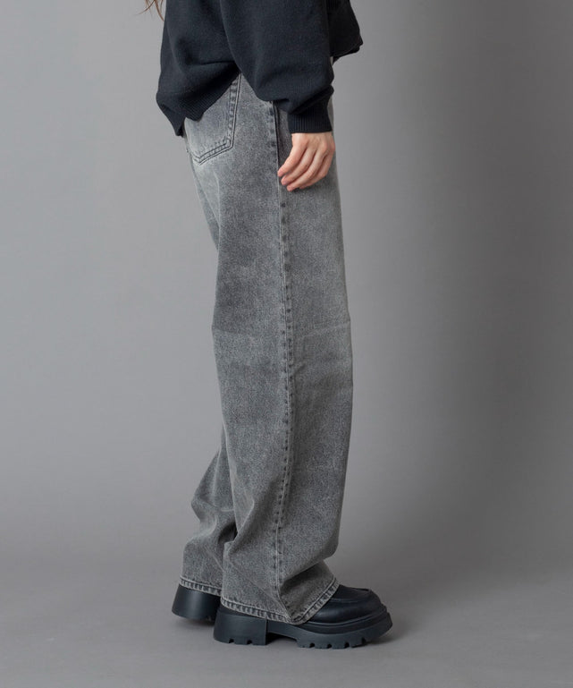 デニムブラックソノタ モデル：162cm M着用