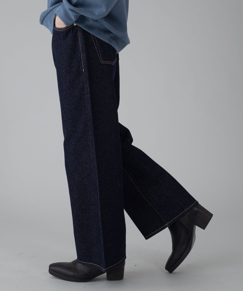 デニムインディゴ モデル：178cm L着用