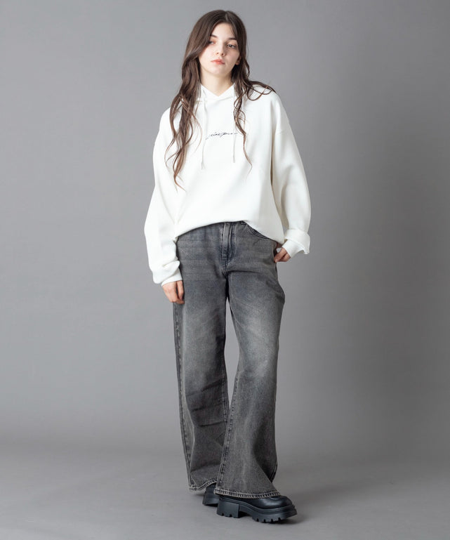 ブラック モデル：162cm M着用