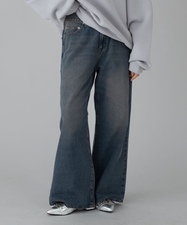 デニム中濃加工 モデル：162cm M着用