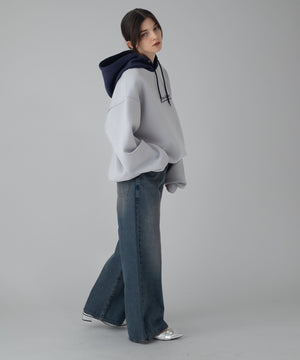 デニム中濃加工 モデル：162cm M着用