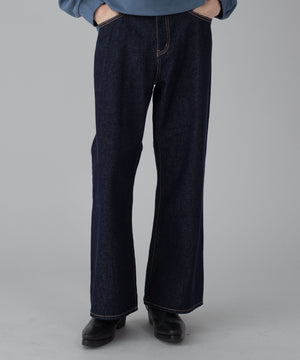 デニムインディゴ モデル：178cm L着用