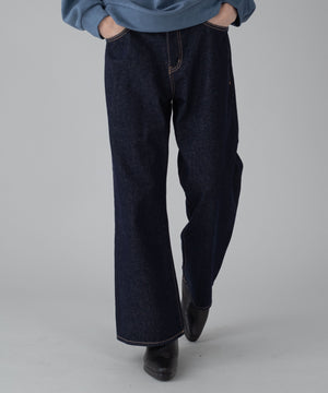 デニムインディゴ モデル：178cm L着用