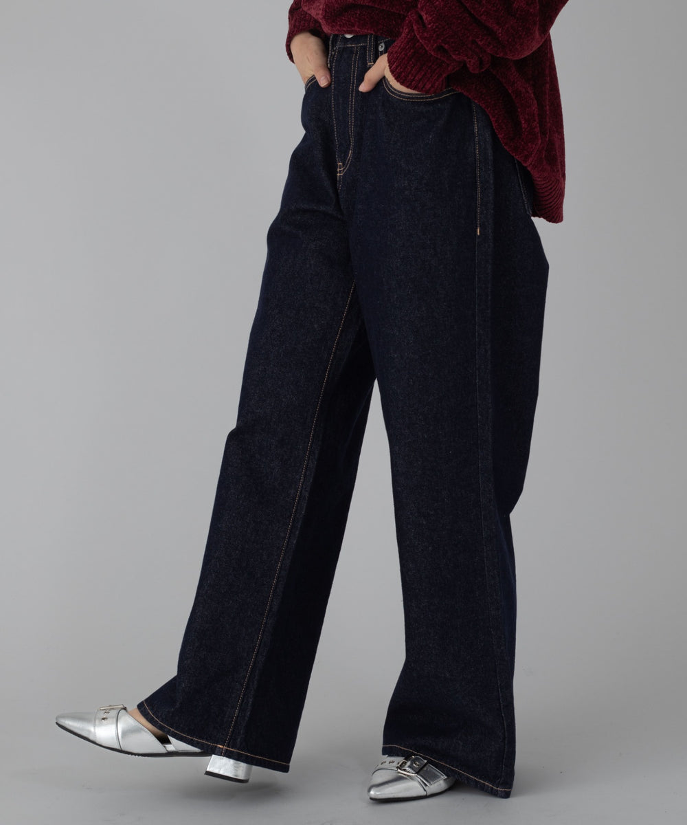 デニムインディゴ モデル：162cm M着用