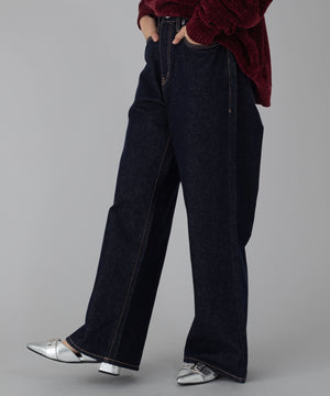 デニムインディゴ モデル：162cm M着用