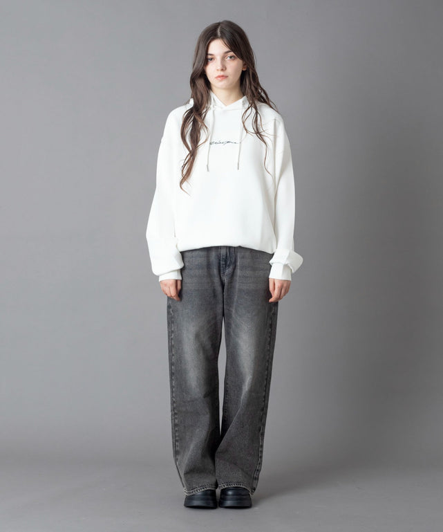 ブラック モデル：162cm M着用