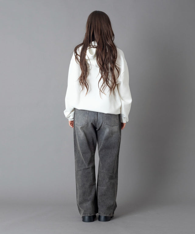 ブラック モデル：162cm M着用