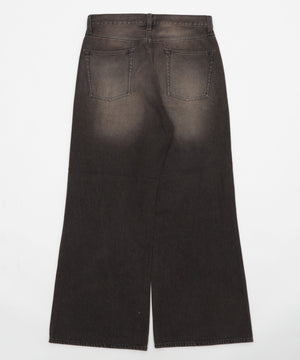 フレアデニムパンツ