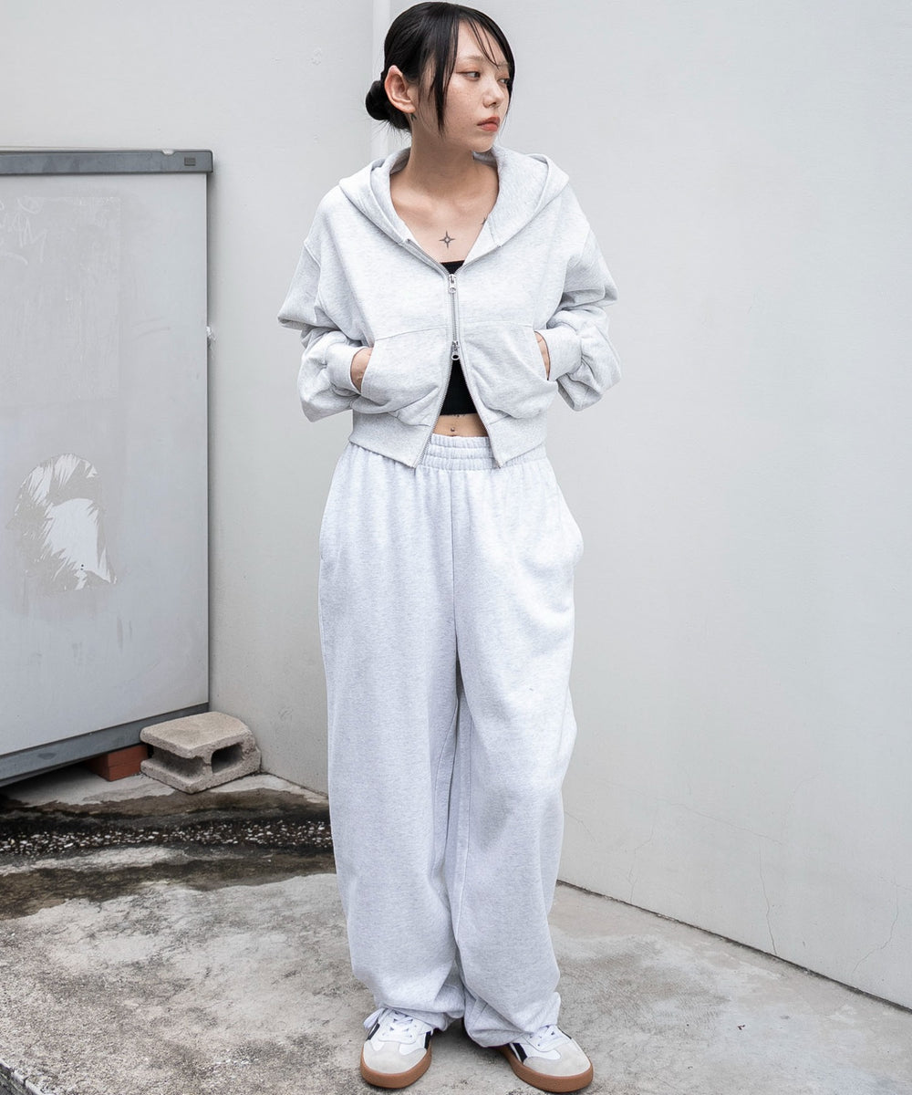 アッシュグレー　モデル：159cm F着用