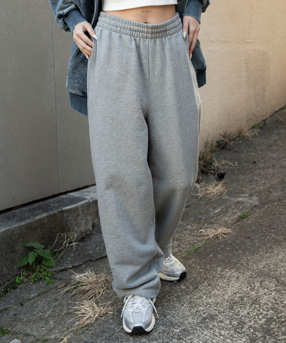 グレーソノタ　モデル：159cm M着用