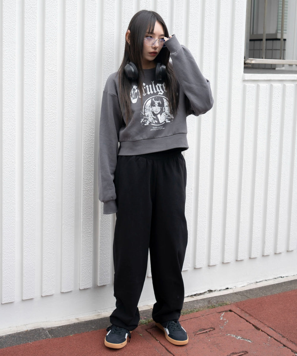 ブラック　モデル：159cm XS着用