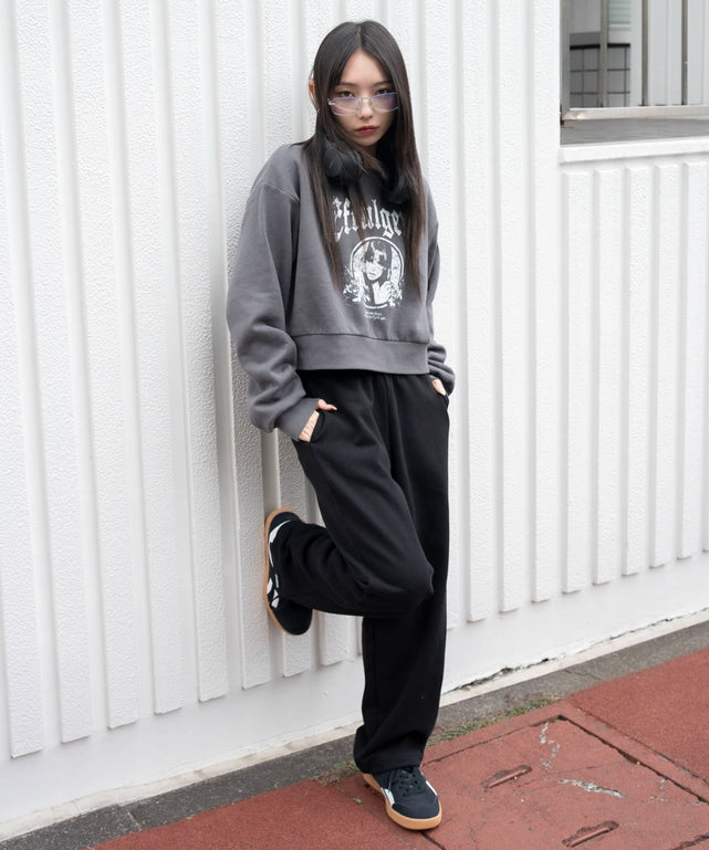 ブラック　モデル：159cm XS着用