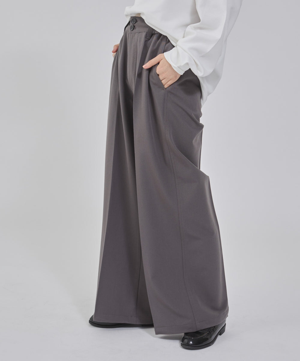 Dグレー モデル：162cm M着用