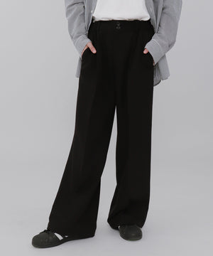 ブラック モデル：175cm L着用