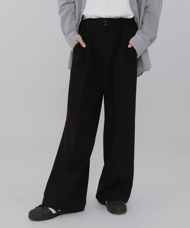 ブラック モデル：175cm L着用