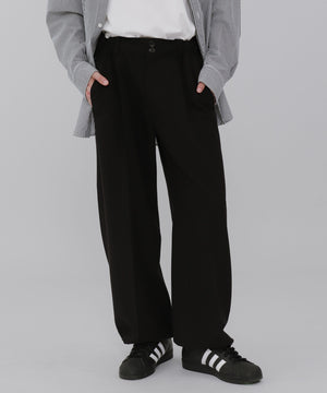 ブラック モデル：175cm L着用