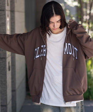 ブラウン モデル：175cm L着用