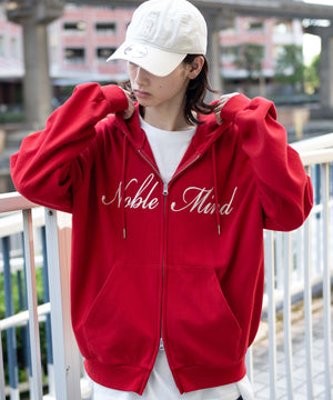 レッド モデル：175cm L着用