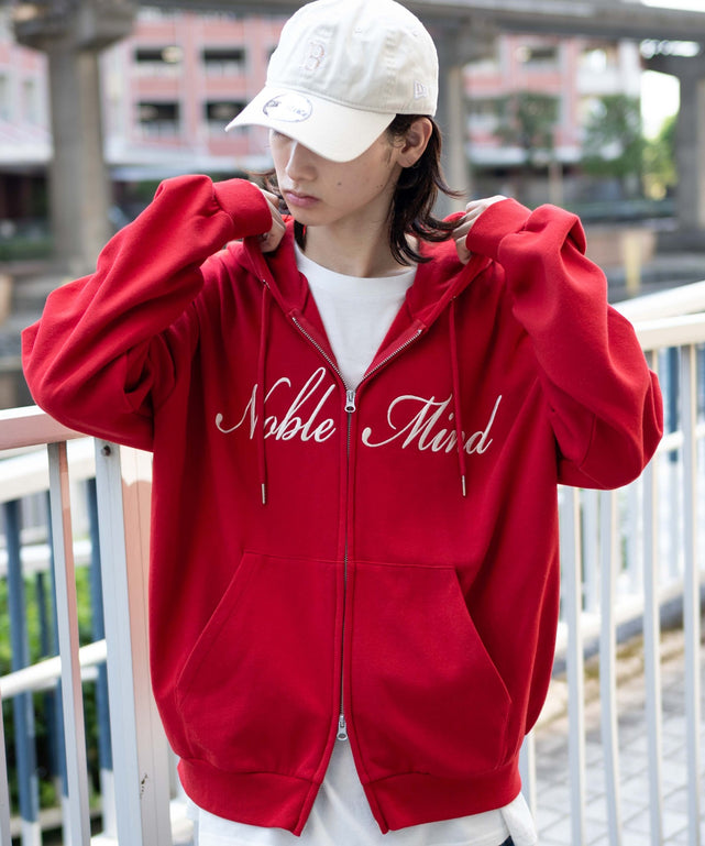 レッド モデル：175cm L着用