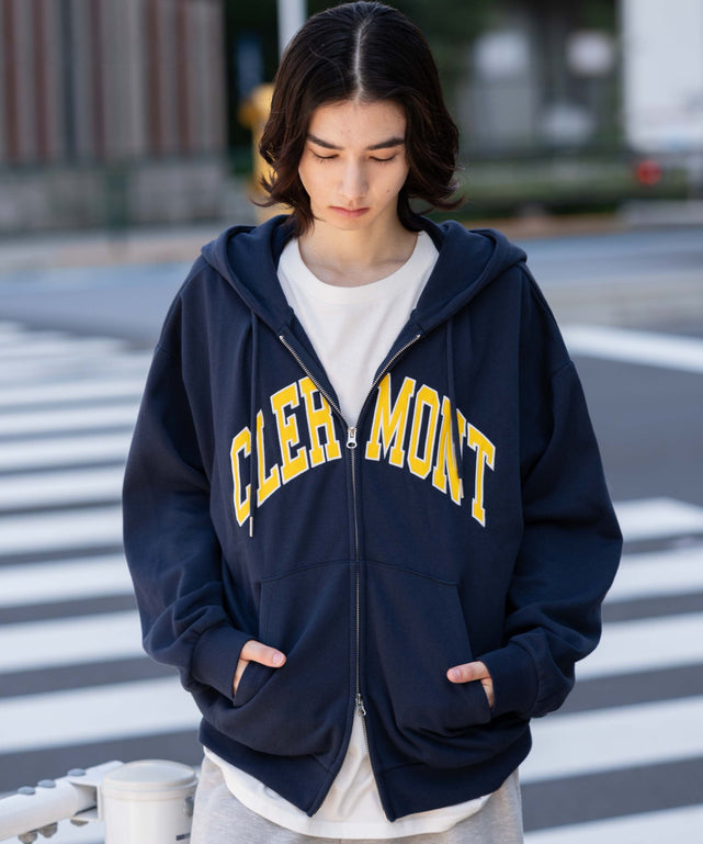 ネイビー モデル：175cm L着用