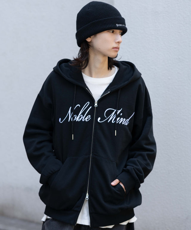 ブラック モデル：175cm L着用