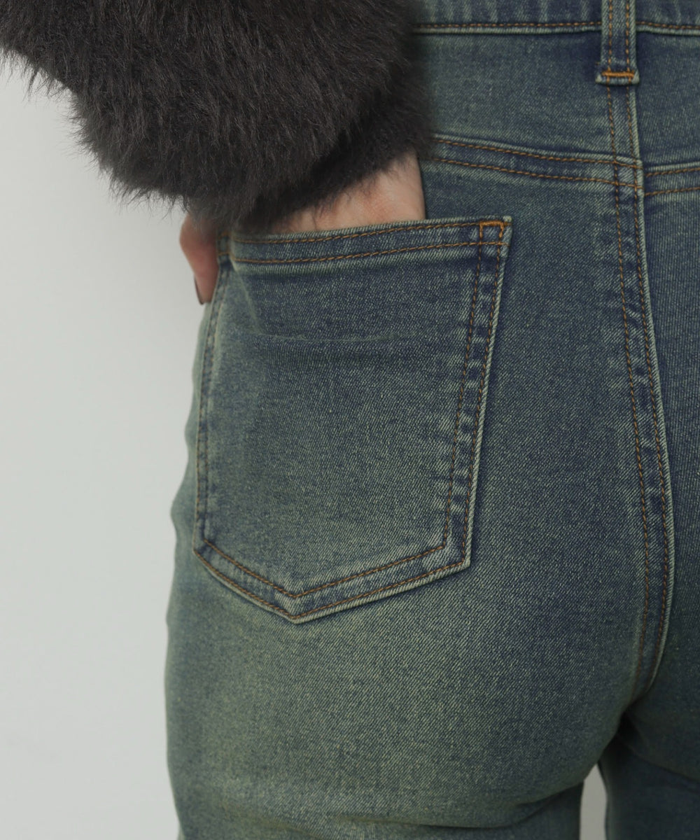 ストレッチフレアデニムパンツ