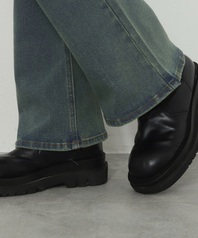 ストレッチフレアデニムパンツ
