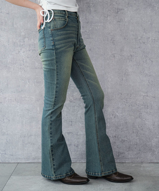 デニム中濃加工 モデル：159cm M着用