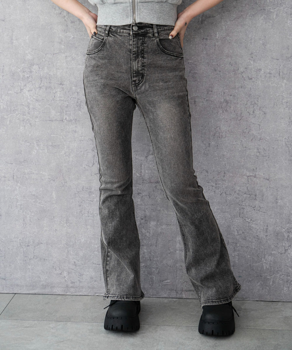 ブラック モデル：159cm M着用