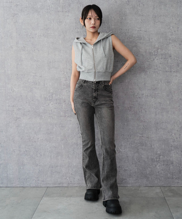 ブラック モデル：159cm M着用