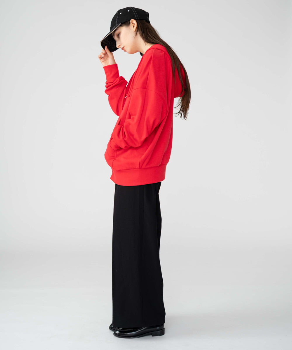 レッド モデル：162cm 　M着用