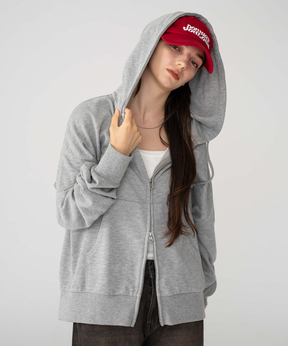 杢グレー モデル：162cm 　M着用