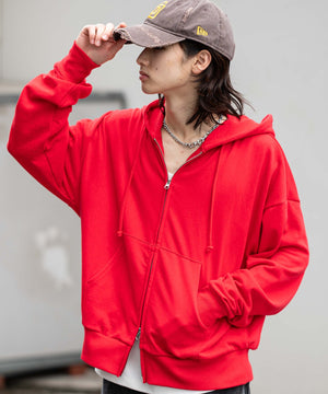 レッド モデル：175cm L着用