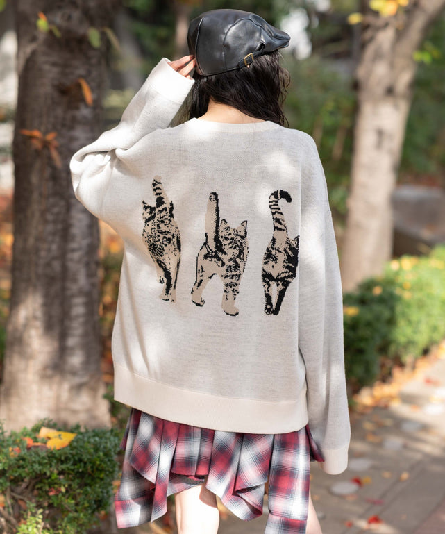 ホワイトアイボリー　モデル：161cm L着用