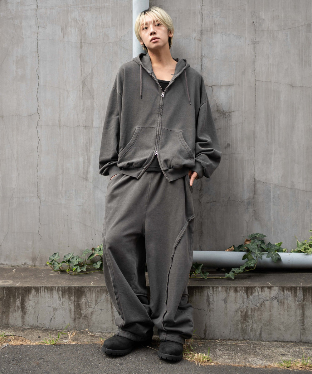 ブラックソノタ モデル：175cm L着用