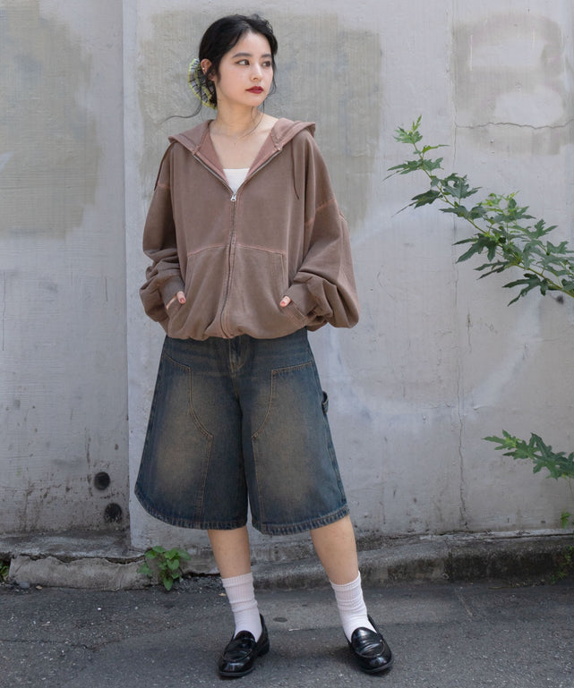 ブラウン モデル：160cm M着用