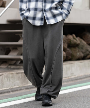 ブラックソノタ　モデル：180㎝　L着用