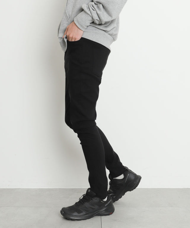 ブラック モデル：175cm L着用