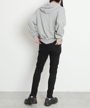 ブラック モデル：175cm L着用