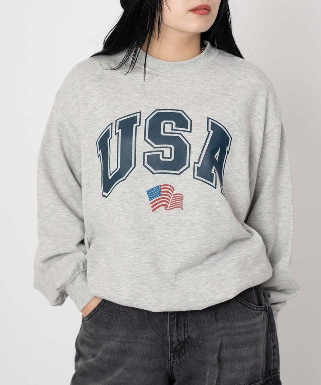 アソートグラフィックプルオーバー/柄8 モデル：154cm XS着用